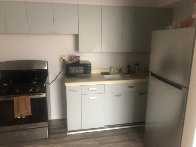 Photo - 4233 Ridge Rd Unit 3