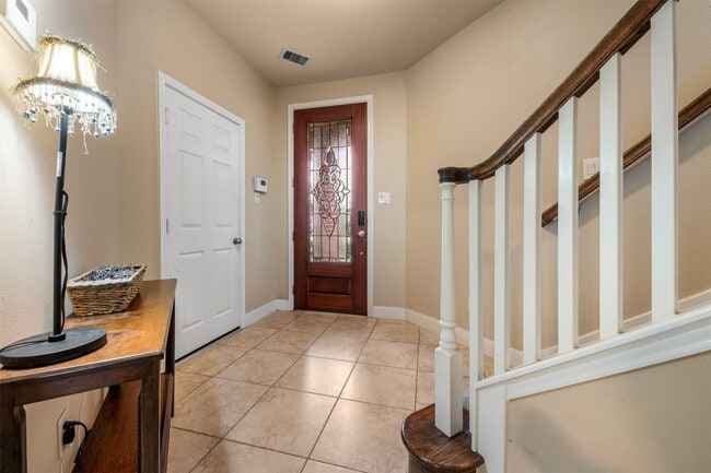 Photo - 2384 Bastrop St