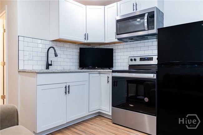 Photo - 217 Wesley St Unit B