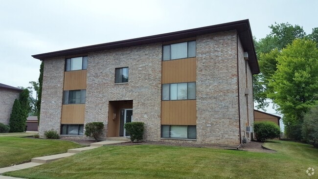 Building Photo - 311 Lilac Ln Rental
