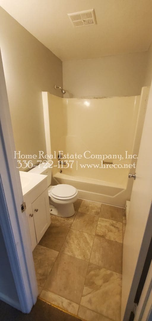 Photo - 1400 W Academy St Unit 13