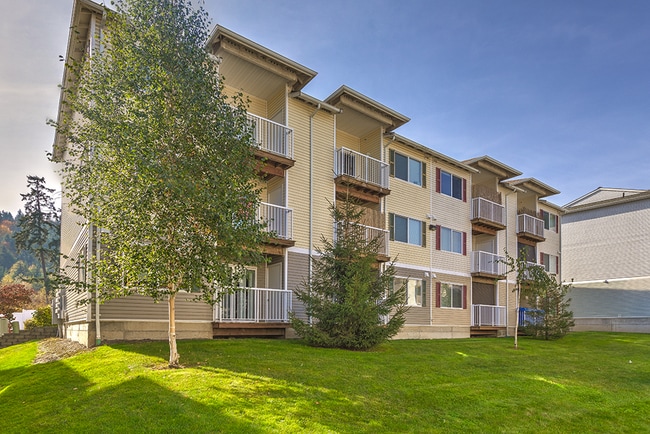 Elk Creek Apartments