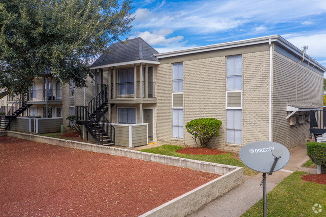 Northlake Manor Apartments - Humble, TX | ForRent.com