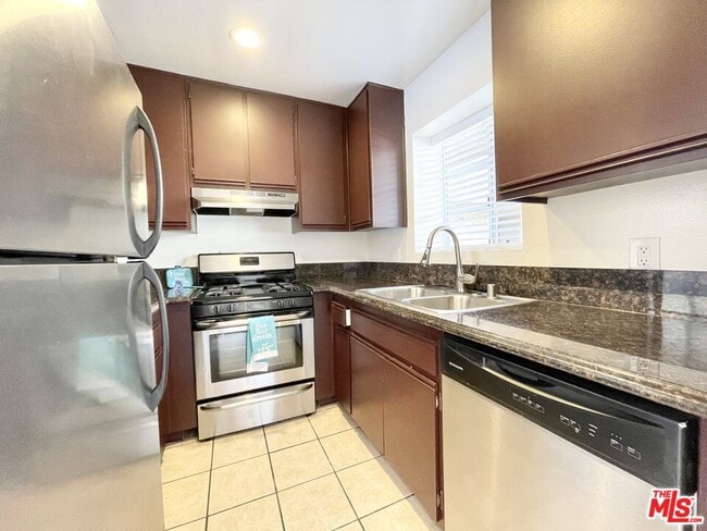 Photo - 8722 Burton Way Unit 102