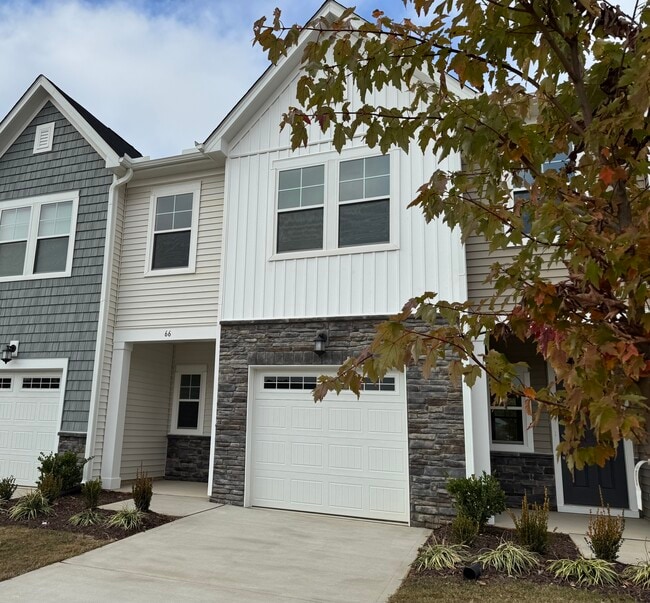 Building Photo - 66 Florida St