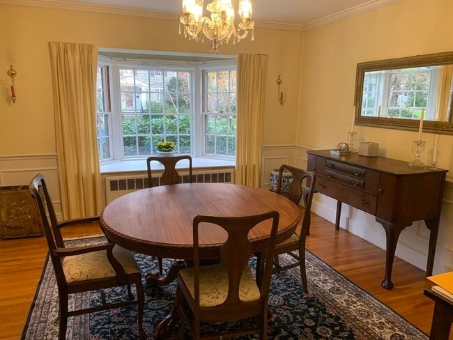 Photo - 52 Kenilworth Rd