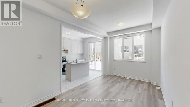 Photo - 3203 Brigadier Ave