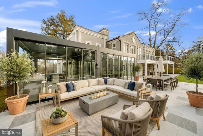 Photo - 5306 Bradley Blvd