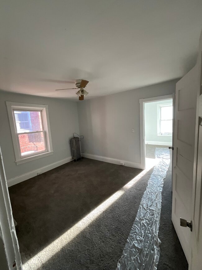 Photo - 40 N Poplar St Unit 102