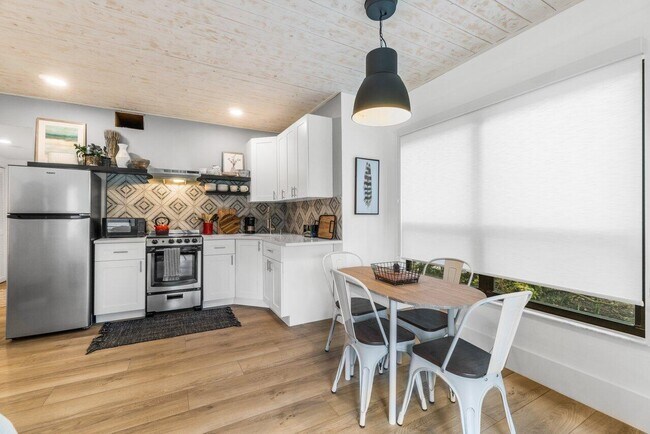 Photo - 11863 Wimbledon Cir Unit 444