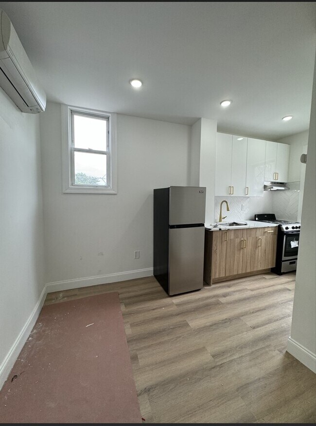 770 Westside Ave Unidad 2