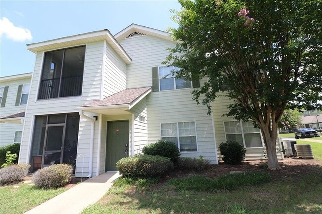 Photo - 447 W Longleaf Dr Condo