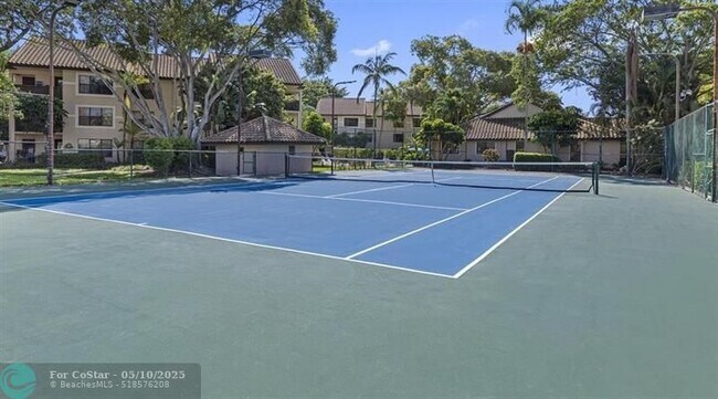 Photo - 4341 W McNab Rd Unidad 10