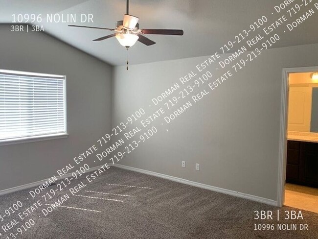 Photo - 10996 Nolin Dr