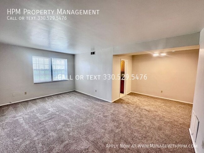 Photo - 3310 Warrensville Center Rd Unit MT-209