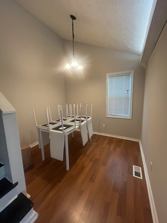 Dining Room - 134 Newtown Rd NE
