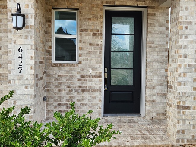Photo - 6427 Serenity Terrace Dr
