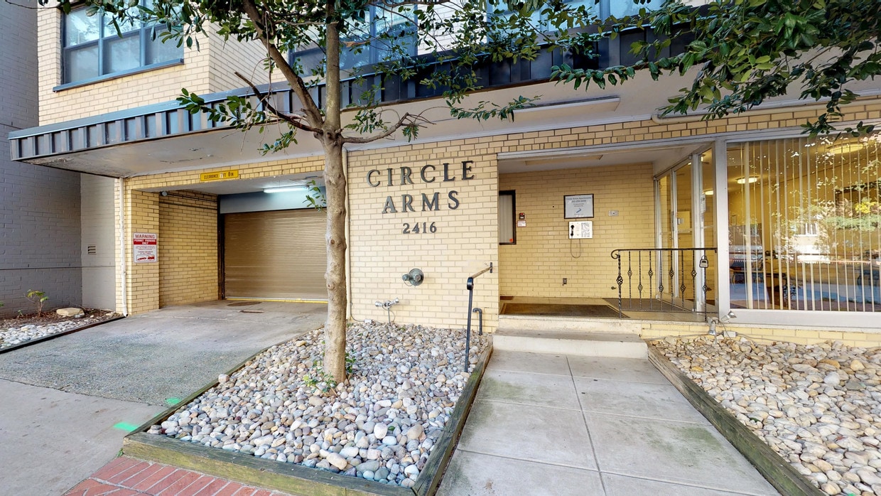 Photo - Circle Arms Apartments