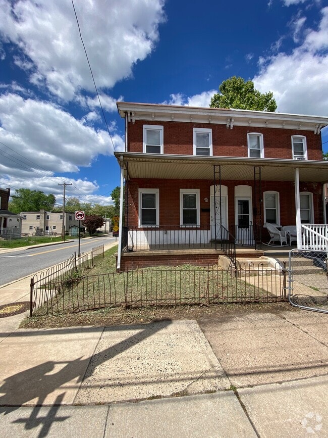 Building Photo - 4112 Post Rd Rental