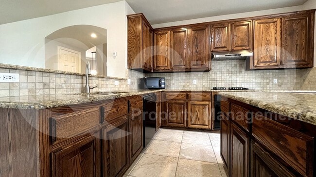 Photo - 6798 Lee Meadow Dr