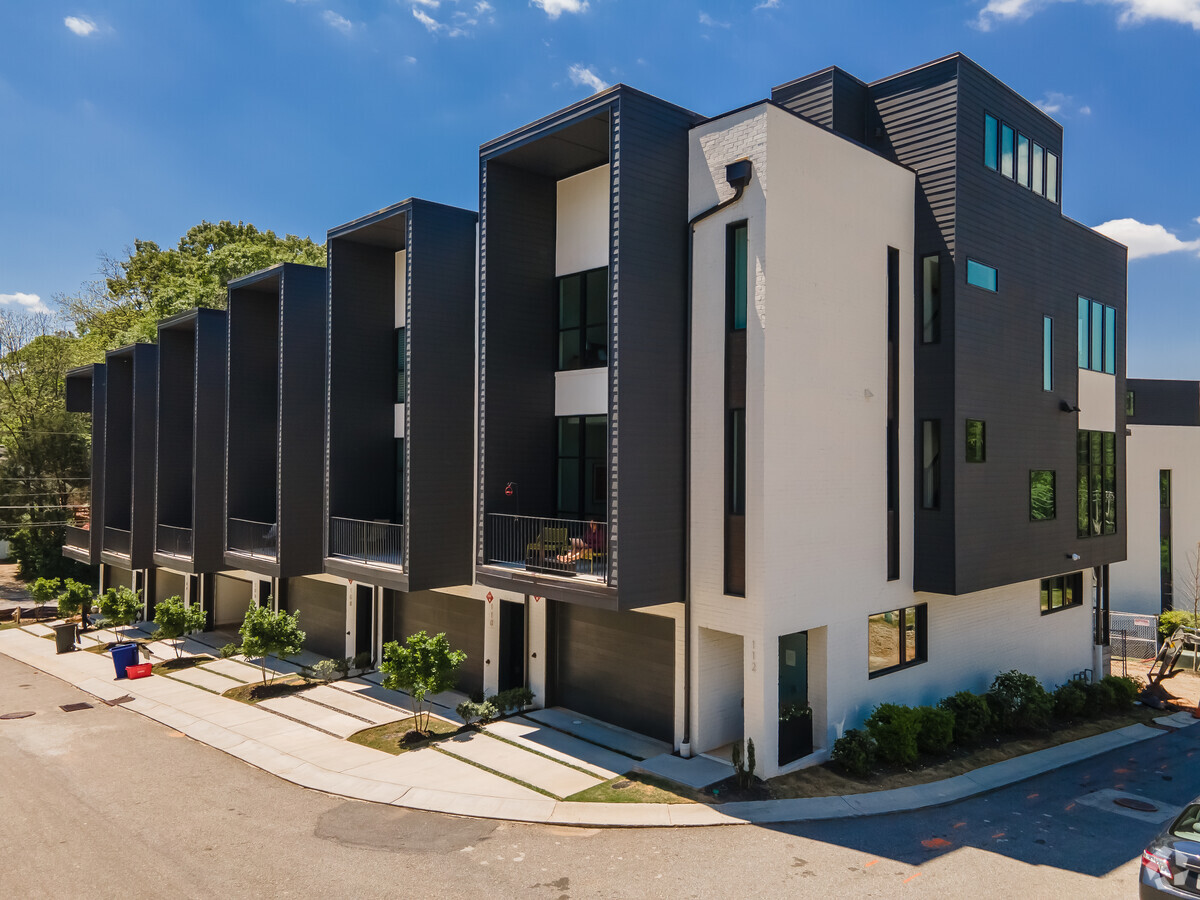 Moda - Moda Townhomes
