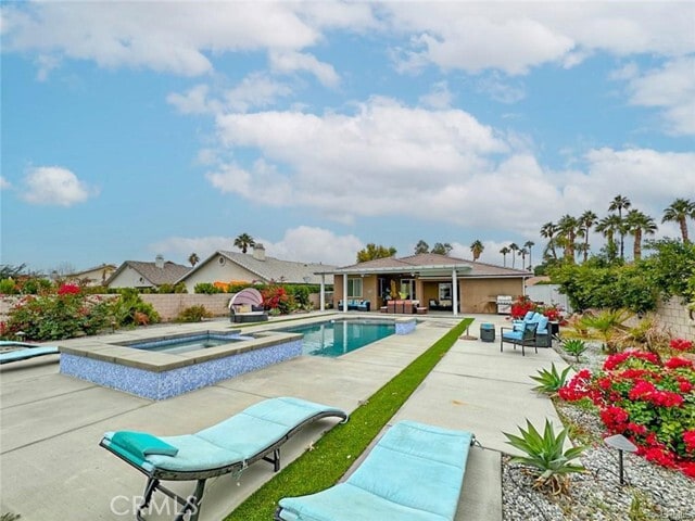 Photo - 68185 Durango Rd