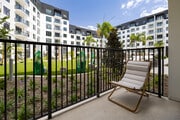 2BR, 2BA - 1,080SF - Balcony
