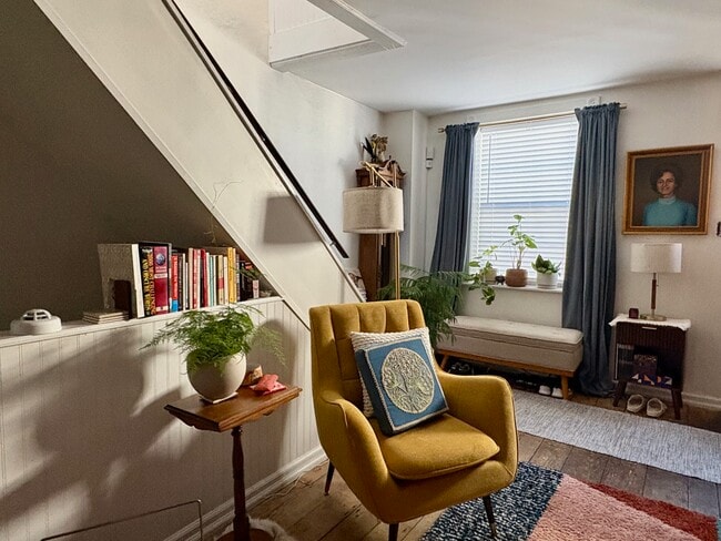 Photo - 706 Sears St