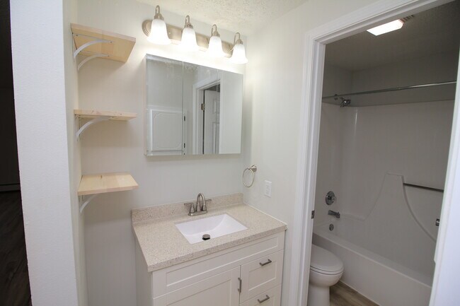 Photo - Mesa Heights Apartments