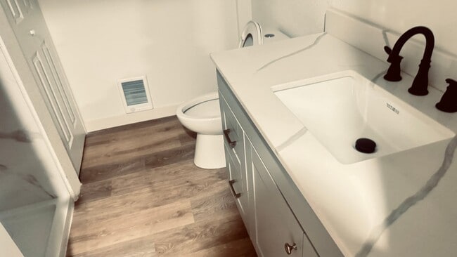 Photo - 12706 94th Ave E