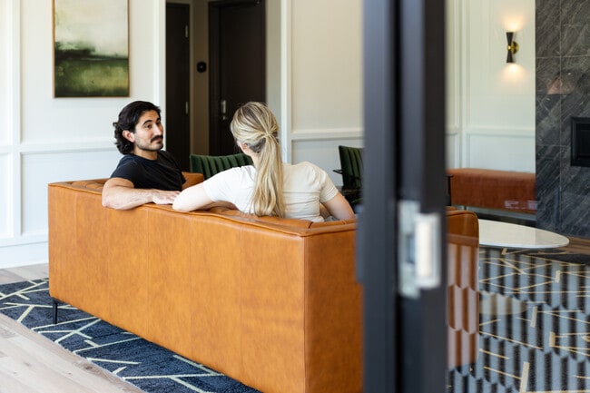 Photo - The Flats on Howard