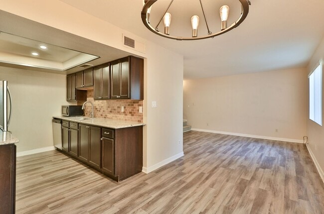Desert Vibes & Modern Living in the Heart ... - Desert Vibes & Modern Living in the Heart ... House