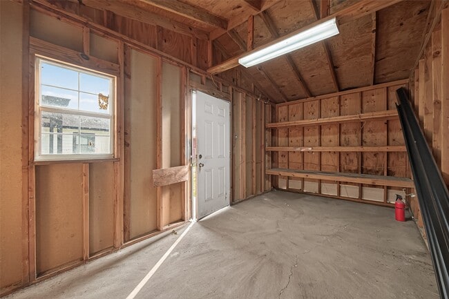 Photo - 3527 La Retama Dr