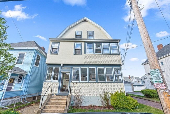 Building Photo - 9 Marshall St Unit 1 Rental