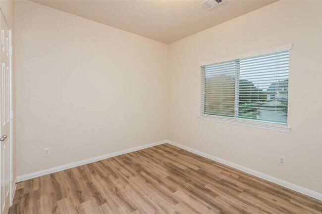 Photo - 6222 Brenwood Cir