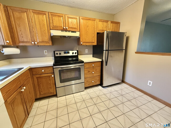 Photo - 410 Emmett St Unit 21