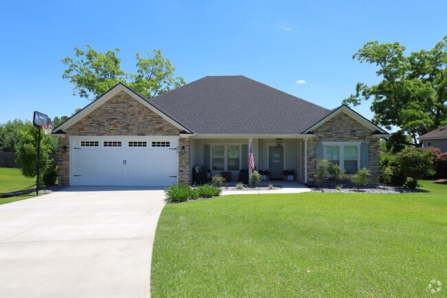 Building Photo - 4704 Crescent Ct Rental