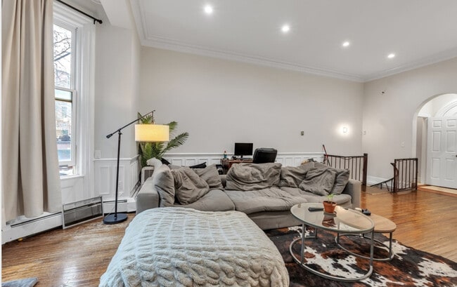Photo - 285 Clarendon St Unit 2