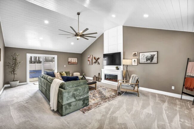 Photo - 1036 Union Ave Unit SI ID1496086P