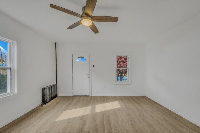 Photo - 834 Marcy Ave