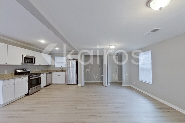 Photo - 1604 Norman St