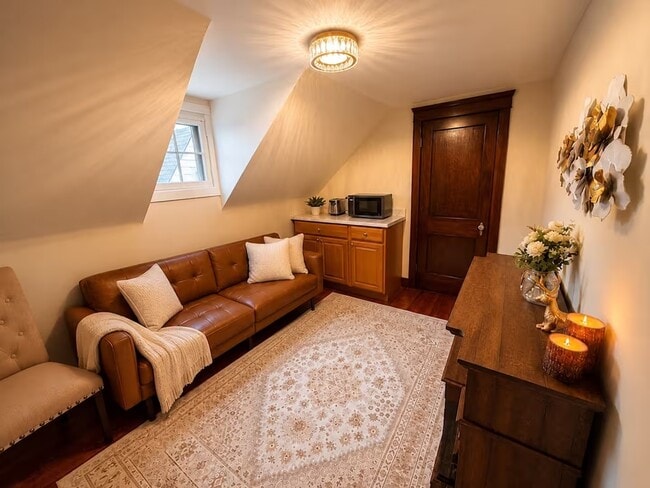 Private Living Room