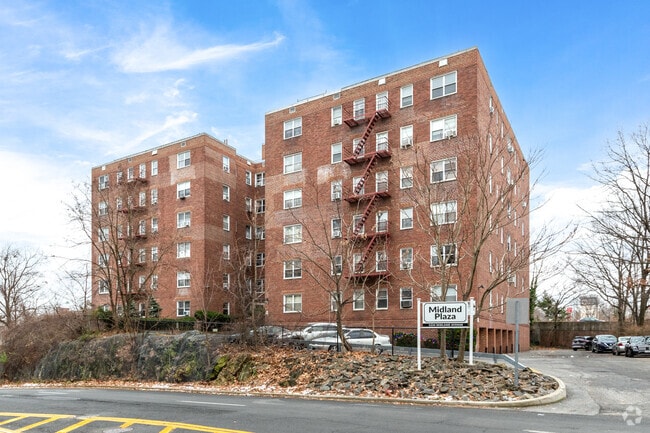 Photo - Midland Plaza Apartments
