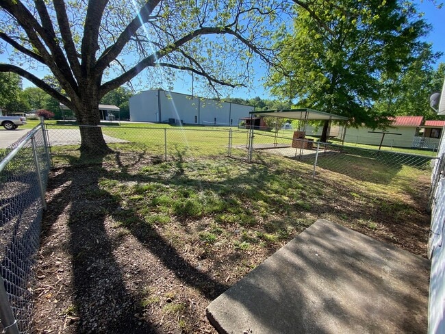 Photo - 1306 Church Ave SE