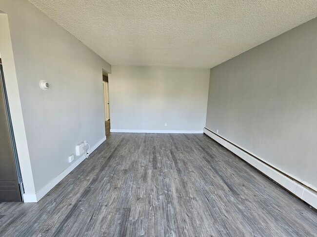 Photo - 46117 Gore Avenue11 Unit 11