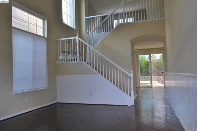 Photo - 1336 Tiffany Dr