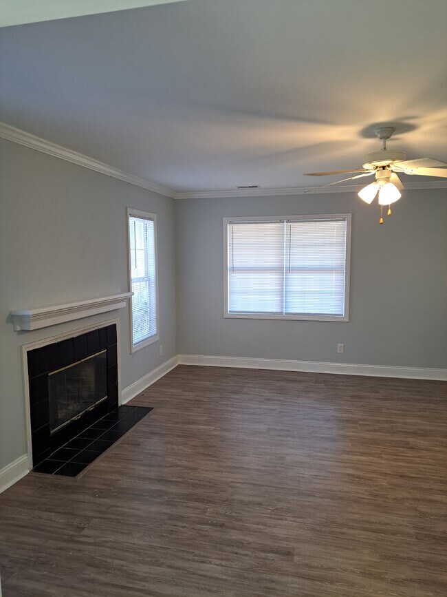 Photo - 4314 McClelland Dr