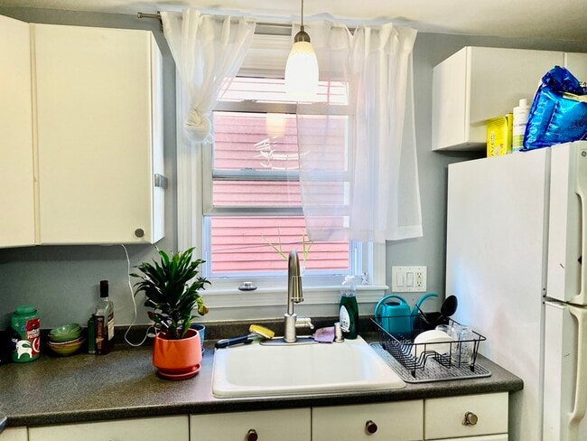 Photo - 135 Central St Unidad 3