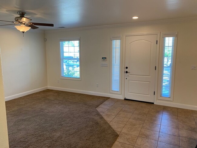 Photo - Stunning 4 bedroom, 2 Bath Tracy Home / Best Property Management