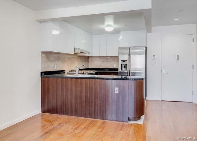 Photo - 136-46 41st Ave Unit 2A